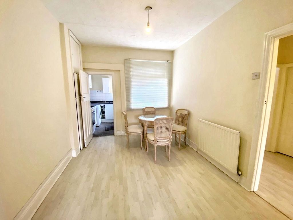 Additional image 4 of 2 bed flat to rentNixon Terrace, Blyth NE24