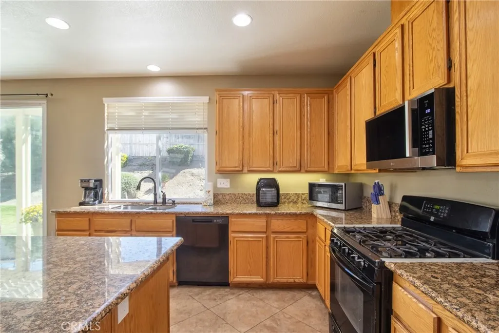 Additional image 14 of 28677 Tupelo Rd, Menifee, CA 92584