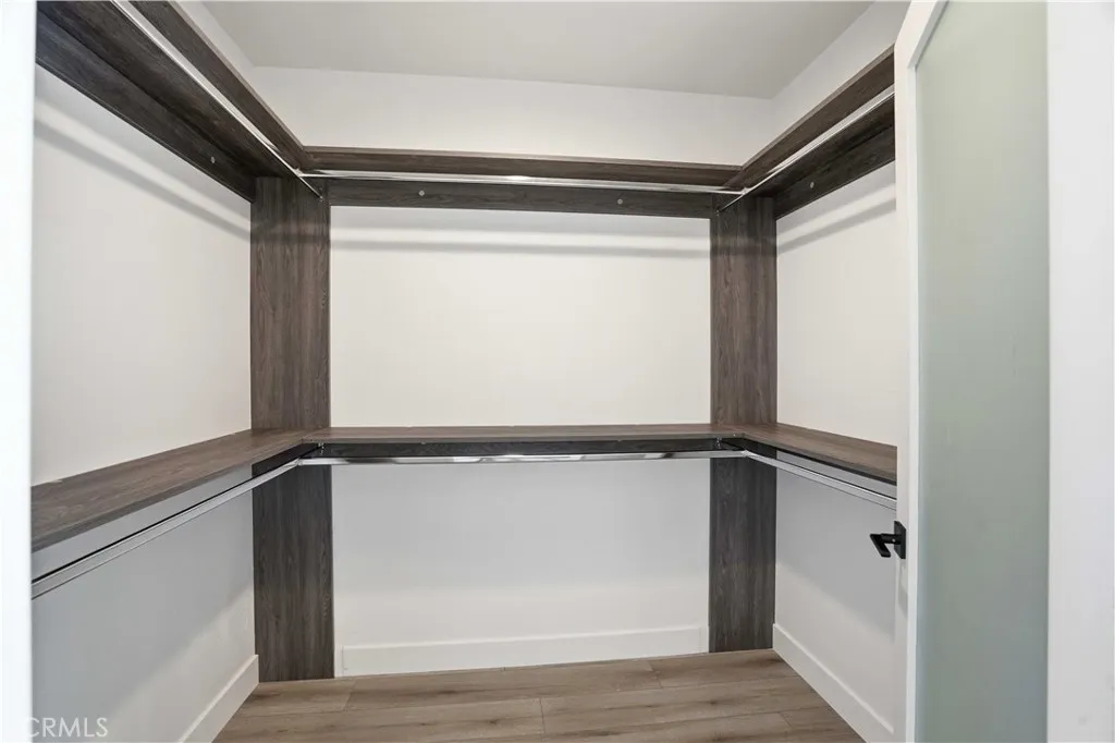 Additional image 28 of 17721 Burbank Blvd, Encino, CA 91316