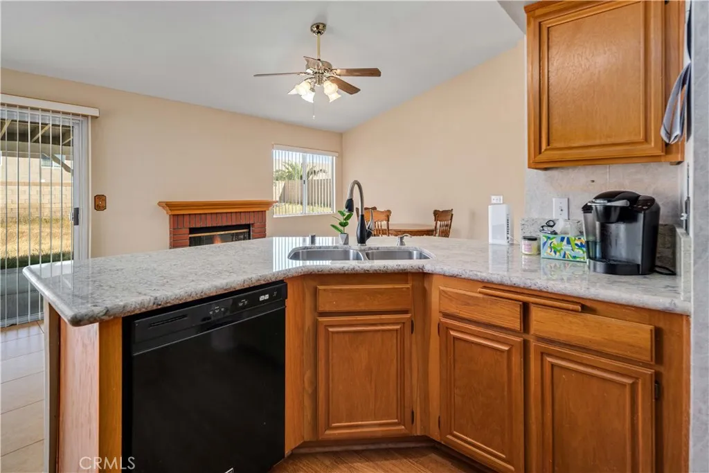 Additional image 13 of 42238 58th St W, Lancaster, CA 93536
