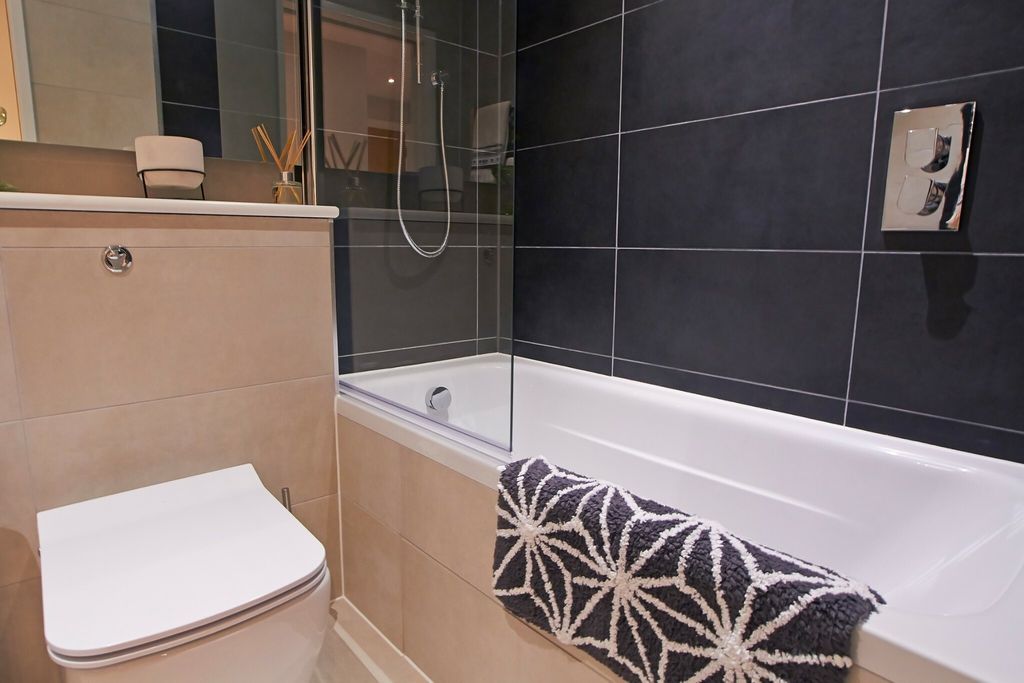 Additional image 6 of 2 bed flat to rentNotte Street, Plymouth PL1