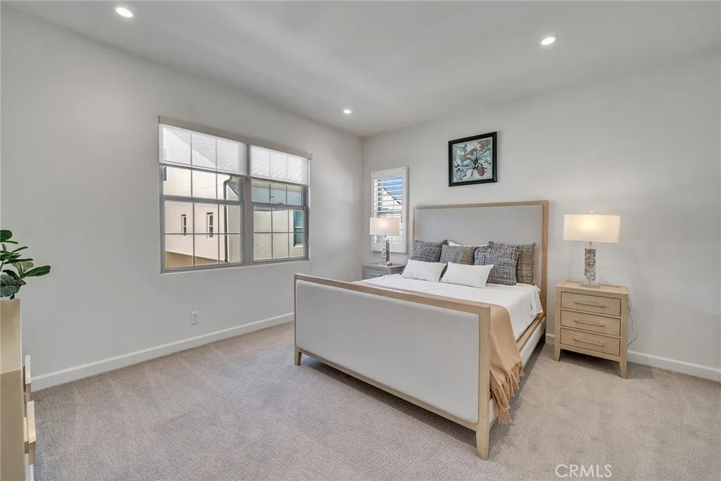 Additional image 93 of 113 Bouquet, Irvine, CA 92618