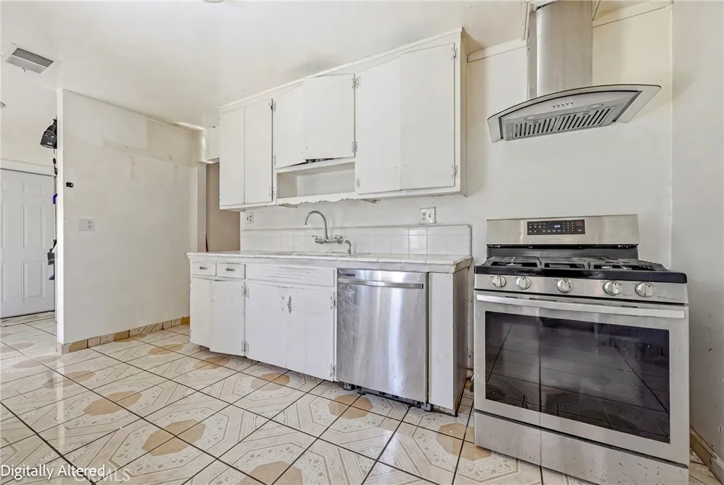 Additional image 24 of 1054 W 24th St, Merced, CA 95340