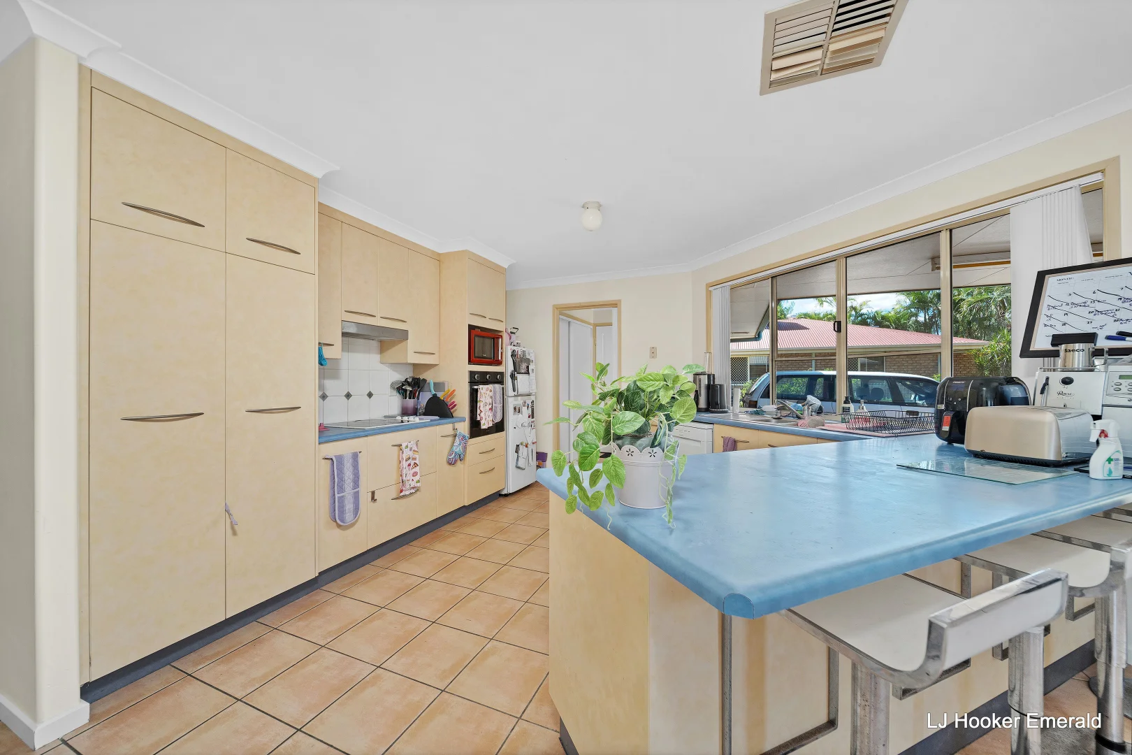 Additional image 5 of 5 Kaitlyn Place, Emerald QLD 4720