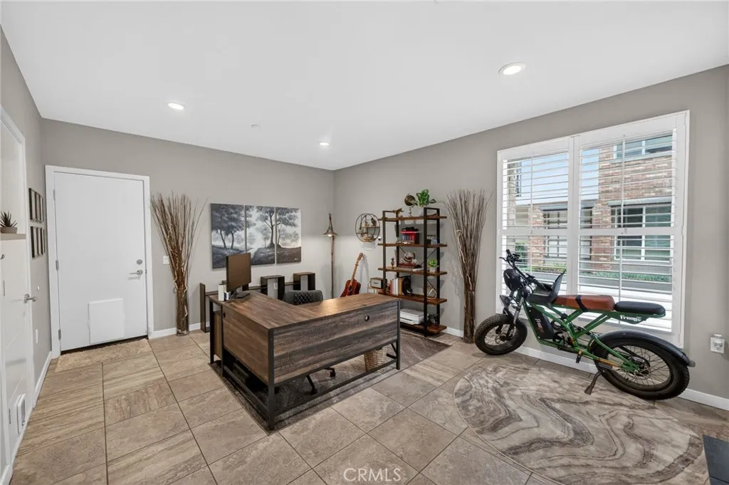 Additional image 8 of 821 Brickyard, Costa Mesa, CA 92627