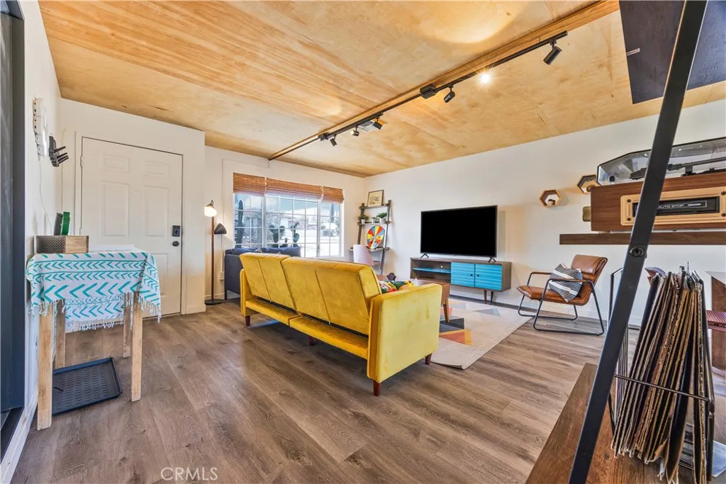 Additional image 26 of 6123 Scenic Dr, Joshua Tree, CA 92252