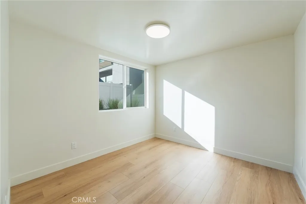 Additional image 33 of 714 N Chestnut Avenue, Los Angeles, CA 90042