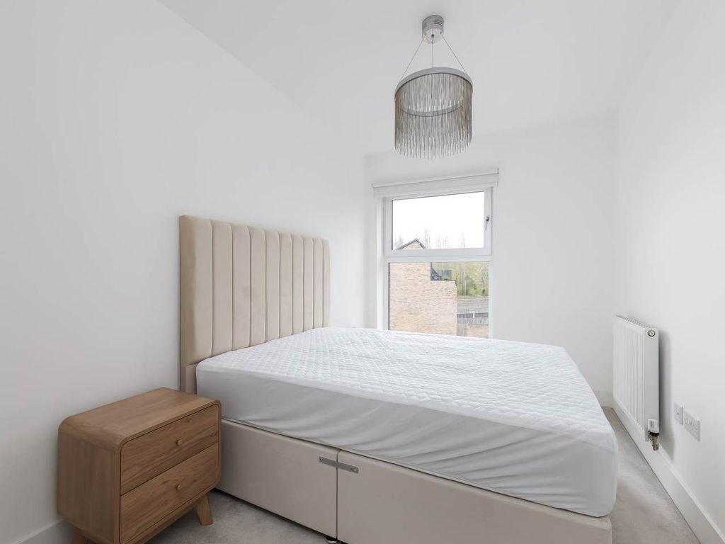 Additional image 8 of 1 bed flat to rentFestival Court, Festival Park, Glasgow G51