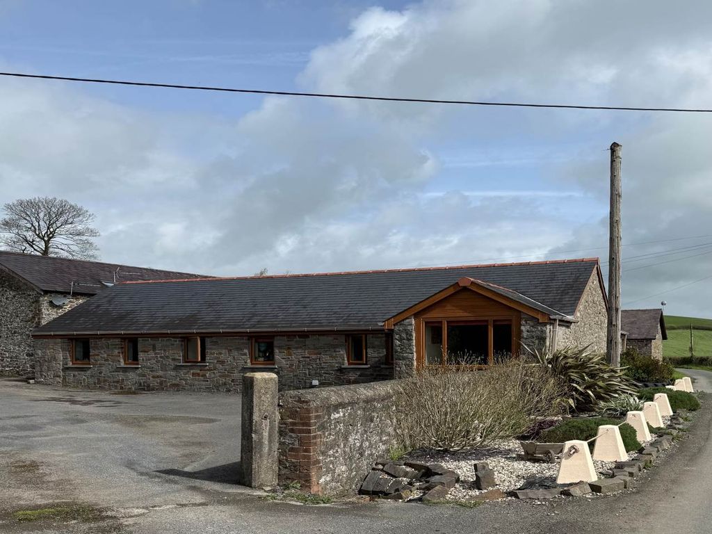 2 bed barn conversion to rentSt. Peters, Carmarthen SA33