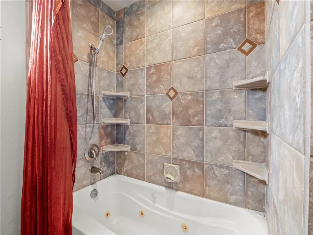 Additional image 73 of 5197 E Hamilton Ave, Fresno, CA 93727