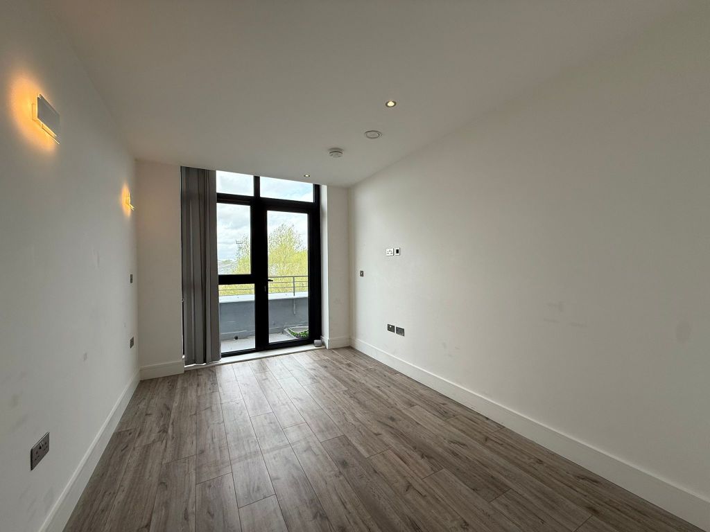Additional image 5 of 2 bed flat to rentLeat House, Overbridge Square, Newbury RG14