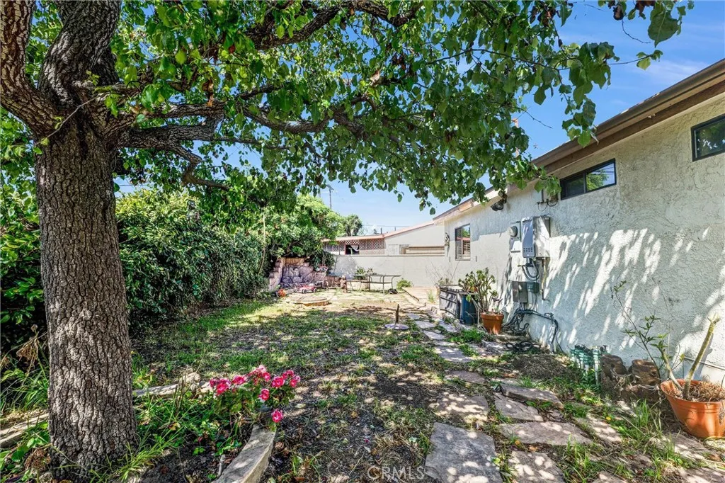 Additional image 52 of 626 W Martinshire St, Carson, CA 90745