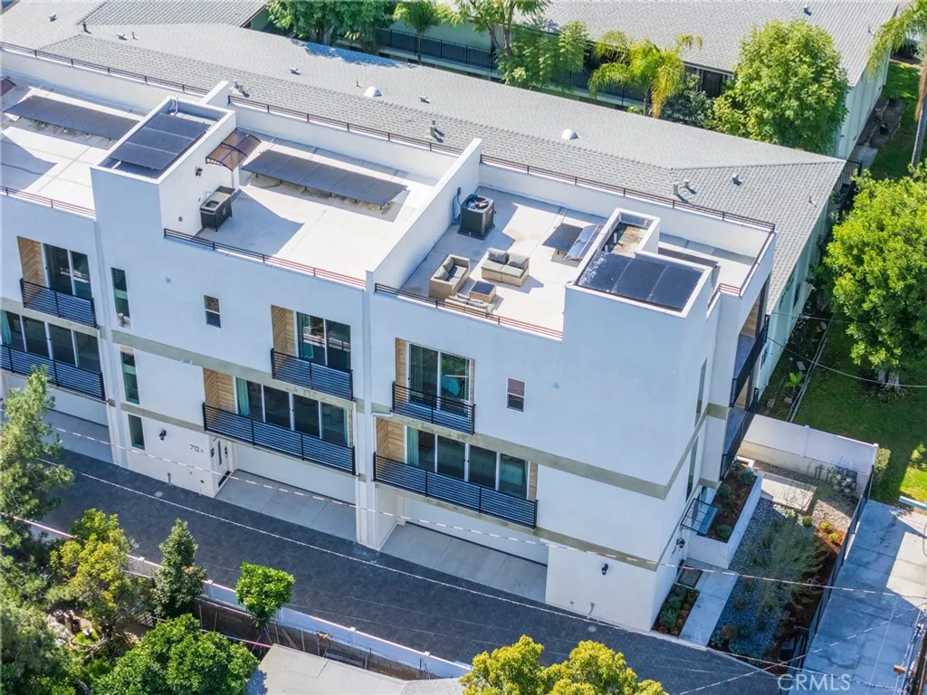 Additional image 20 of 712 N Chestnut Avenue, Los Angeles, CA 90042