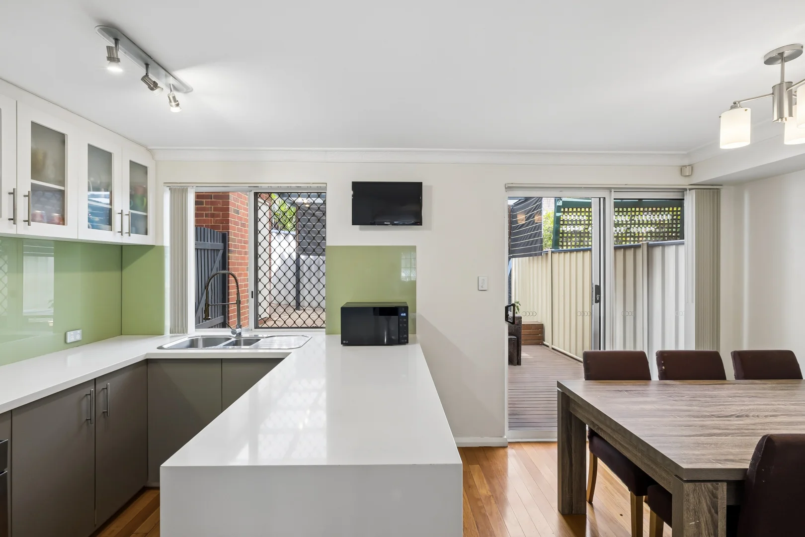 Additional image 11 of 9/39 King George Street, Victoria Park WA 6100