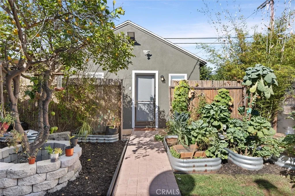 Additional image 85 of 3903 W 59th Place, Los Angeles, CA 90043