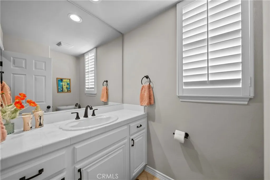 Additional image 37 of 23912 Lakeside Road, Valencia, CA 91355