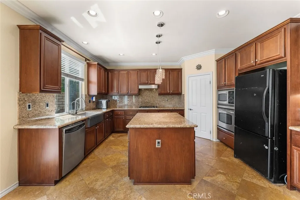 Additional image 79 of 17526 Dove Willow Street, Canyon Country, CA 91387