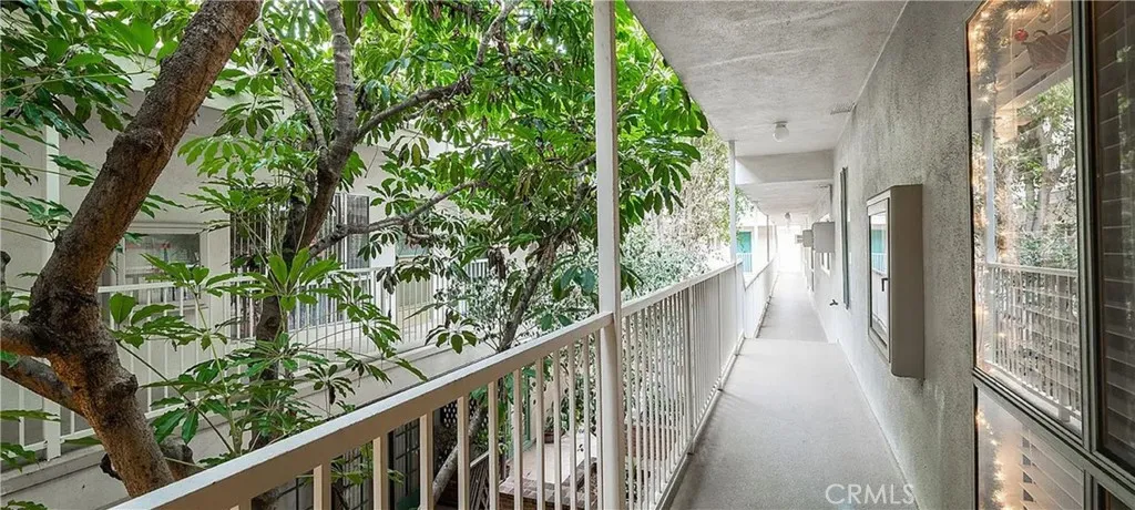 Additional image 15 of 5320 Zelzah Avenue Unit 201, Encino, CA 91316