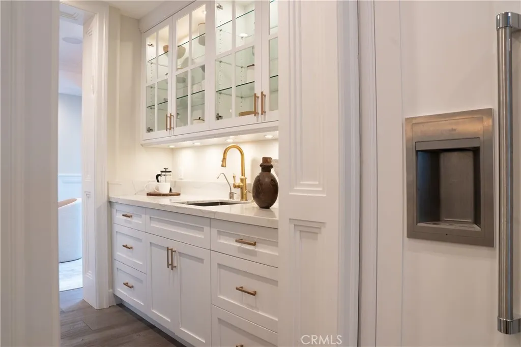 Additional image 94 of 2520 La Condesa Drive, Los Angeles, CA 90049