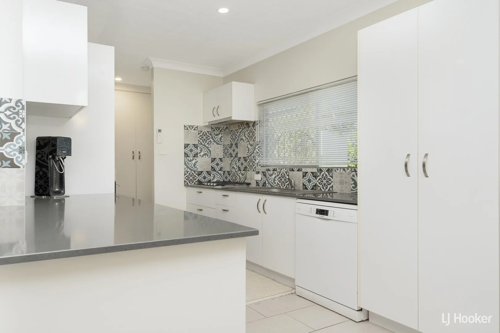 Additional image 2 of 19 Fardon Street, Annandale QLD 4814