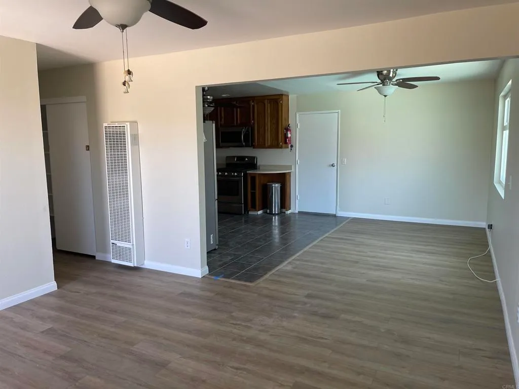 Additional image 79 of 5676 Chateau Dr, San Diego, CA 92117