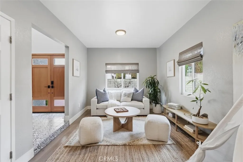 Additional image 10 of 2220 Clark Ln #B, Redondo Beach, CA 90278