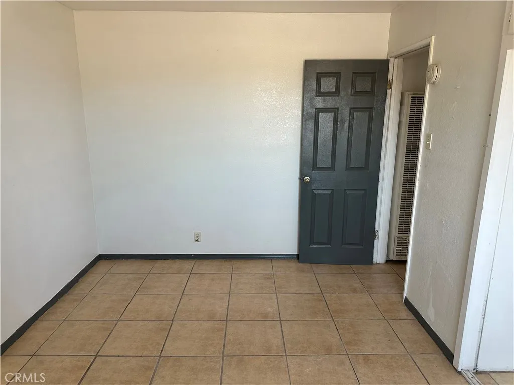 Additional image 37 of 709 Caliente Dr, Barstow, CA 92311
