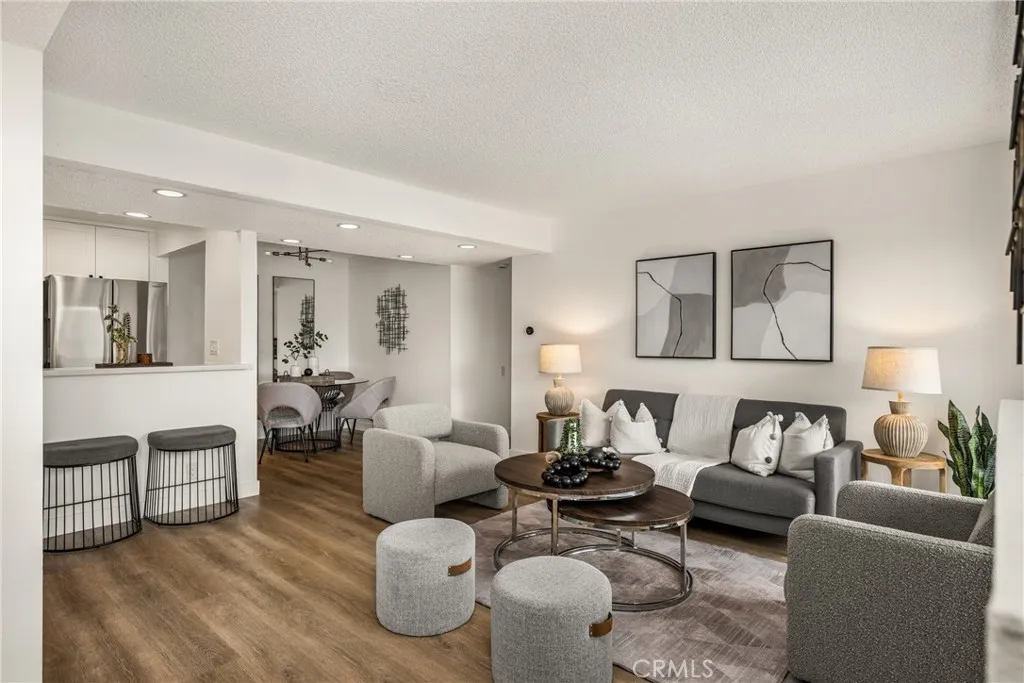 Additional image 4 of 25761 Le Parc Unit 105, Lake Forest, CA 92630