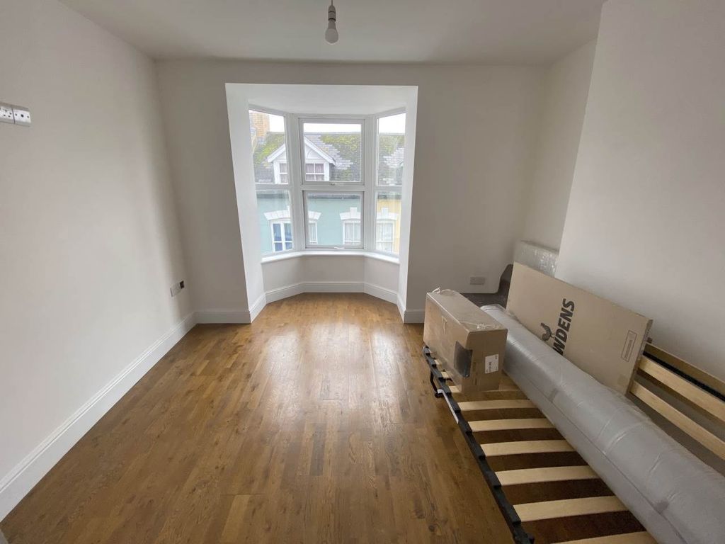 Additional image 3 of 1 bed flat to rent18 Portland Road, Aberystwyth, Ceredigion SY23