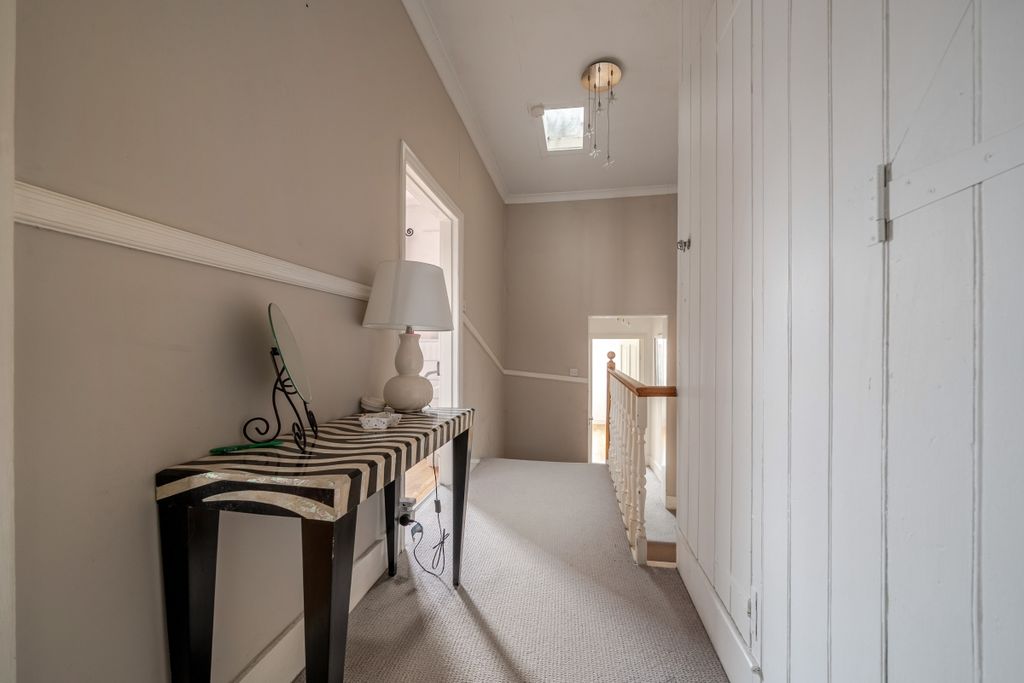 Additional image 13 of 4 bed terraced house to rentClarendon Avenue, Leamington Spa CV32
