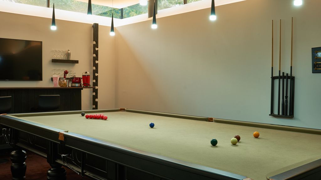 Additional image 37 of 4 bed villa to rentThe Glasshouse, 2 Huntsmans Causeway, Coln Waters, Lechlade, Gloucestershire GL7