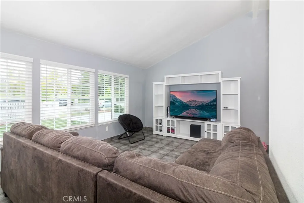 Additional image 9 of 5647 Buckboard Drive, San Bernardino, CA 92407