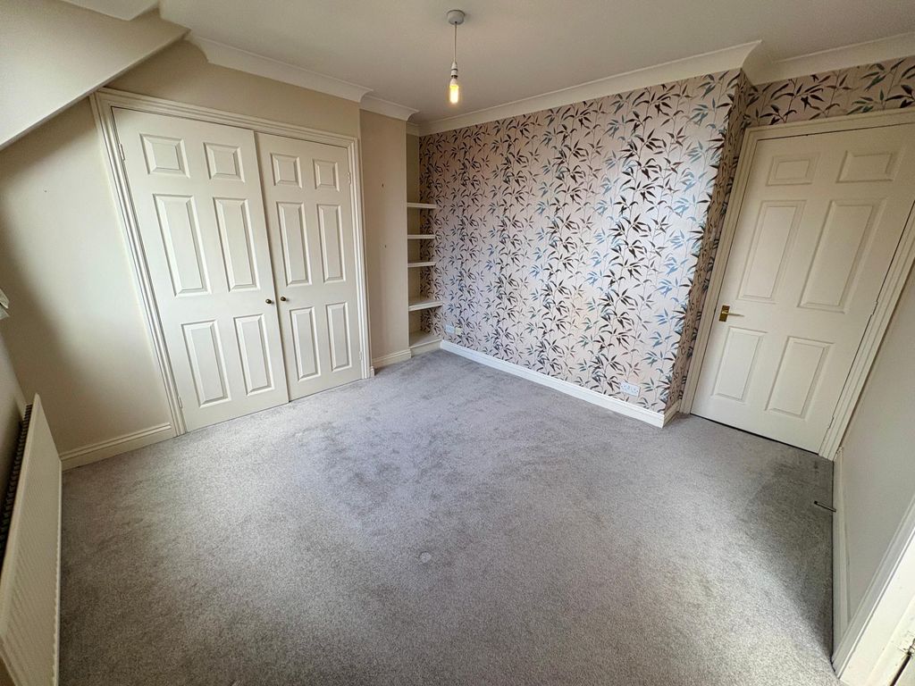 Additional image 5 of 3 bed terraced house to rentOuter Trinities, Beverley HU17