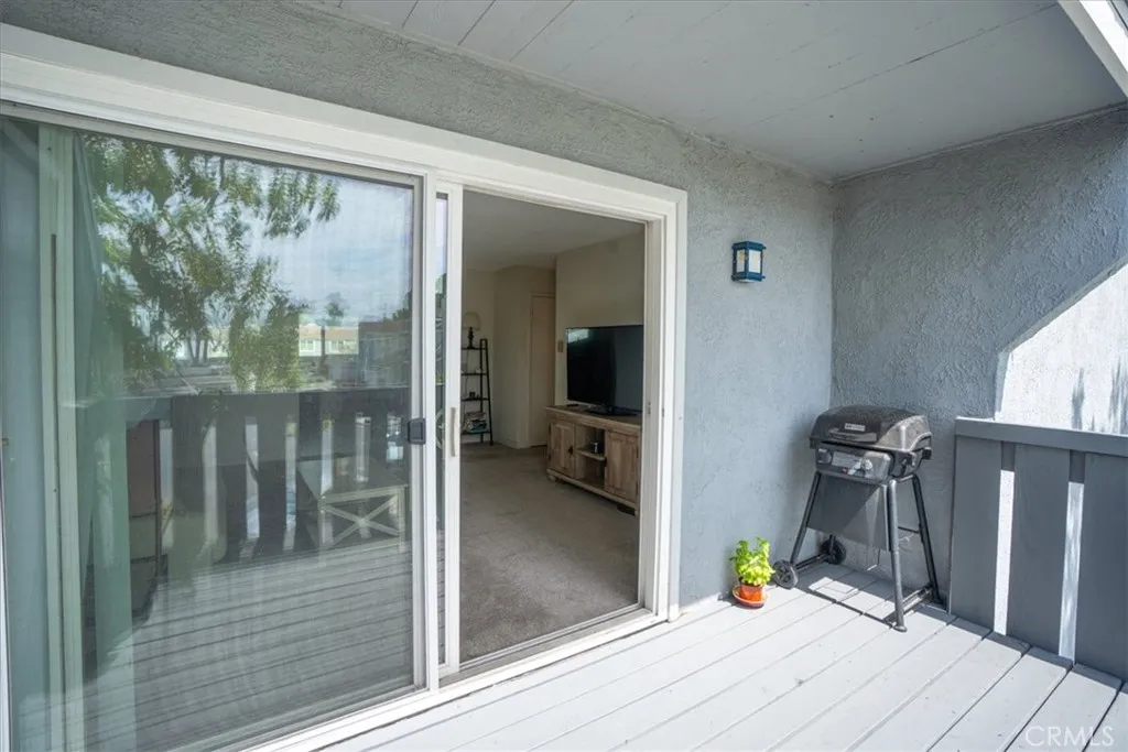 Additional image 20 of 44 Fallbrook, Irvine, CA 92604