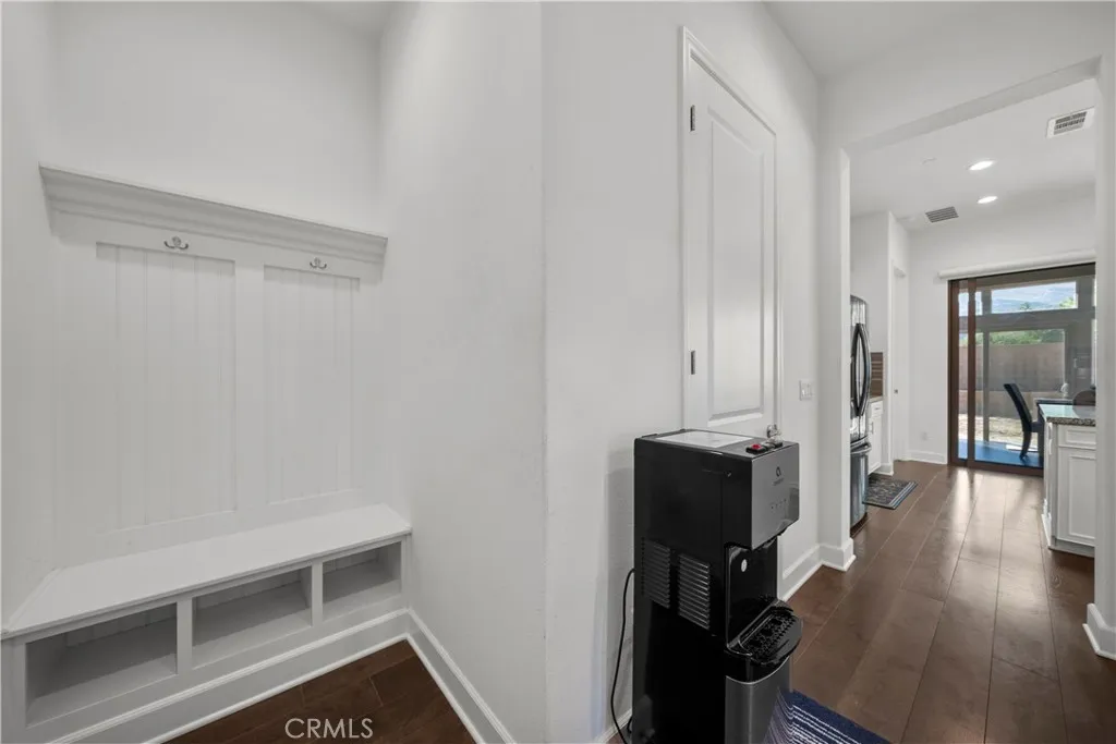 Additional image 46 of 8327 N Mariposa Court, Canoga Park, CA 91304