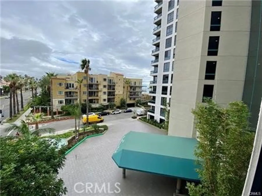 Additional image 3 of 1310 E Ocean Boulevard, Long Beach, CA 90802