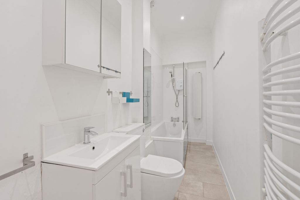 Additional image 9 of 2 bed flat to rentAlexander Street, Uphall EH52