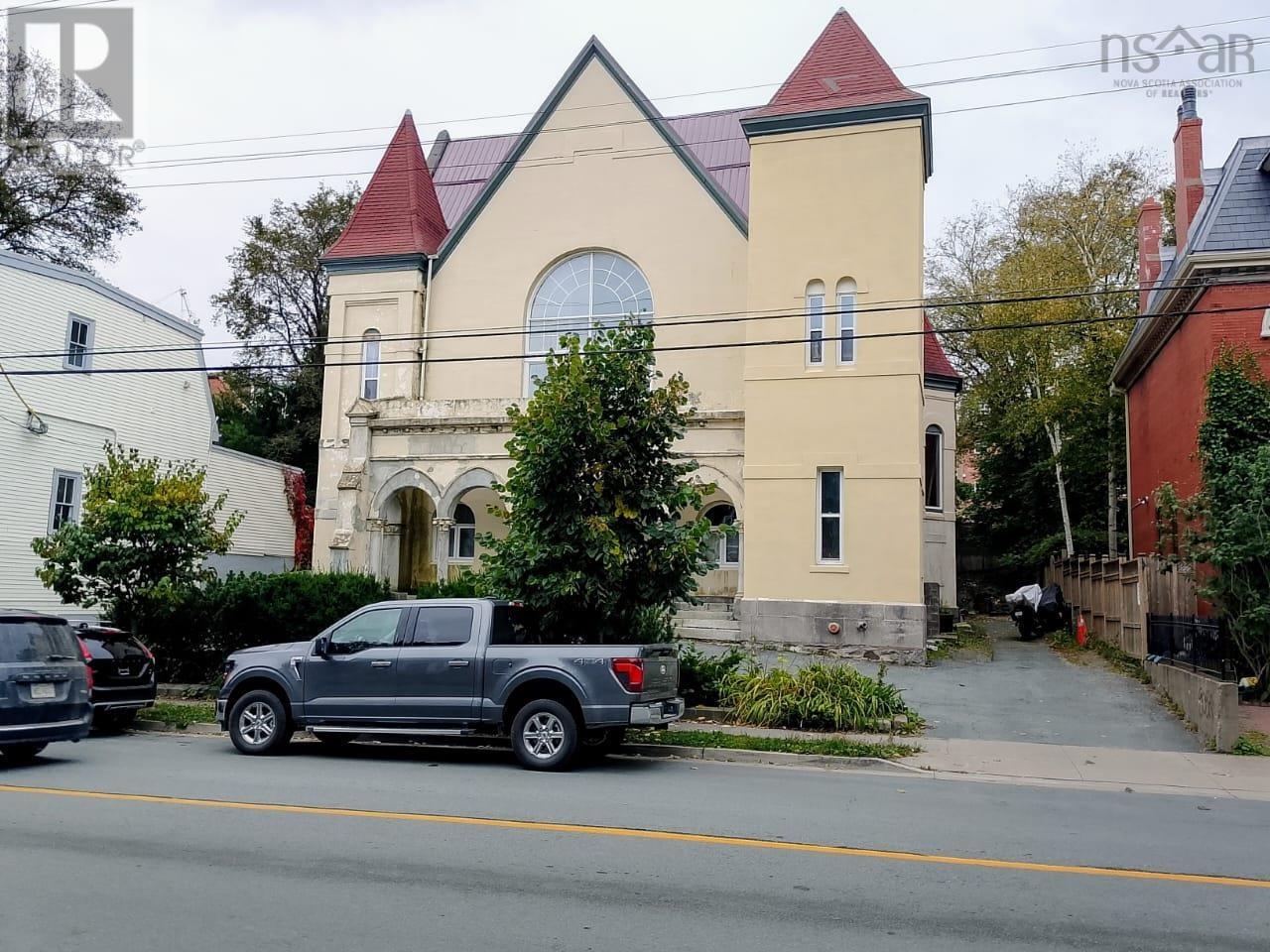 2128 Brunswick Street, Halifax, NS, B3K2Y8