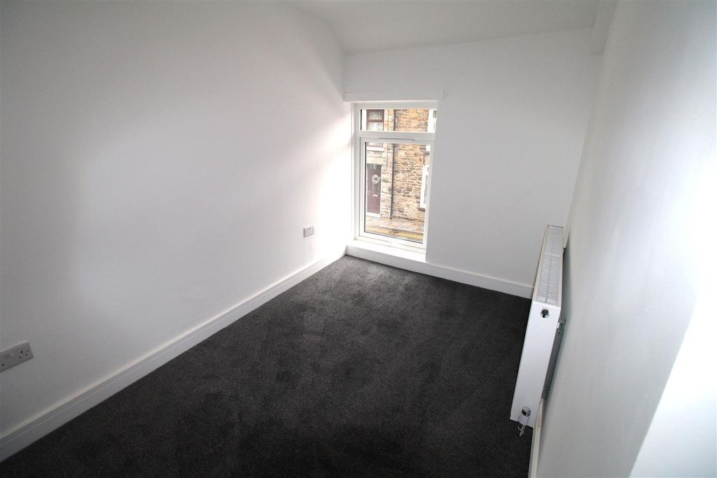 Additional image 9 of 3 bed semi-detached house to rentPenygraig Road Tonypandy, Tonypandy CF40