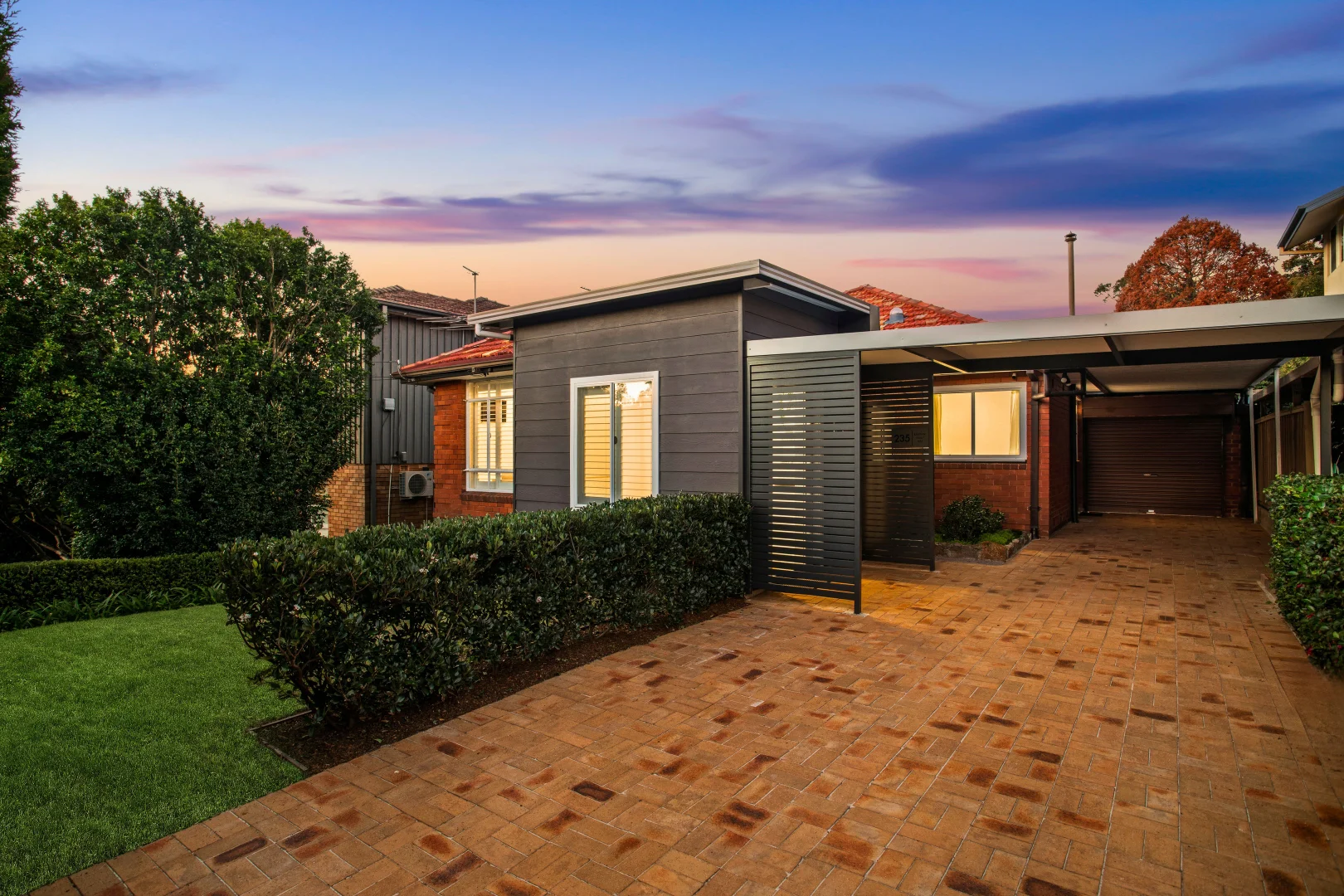 235 Eastern Valley Way, Middle Cove NSW 2068 photo 4