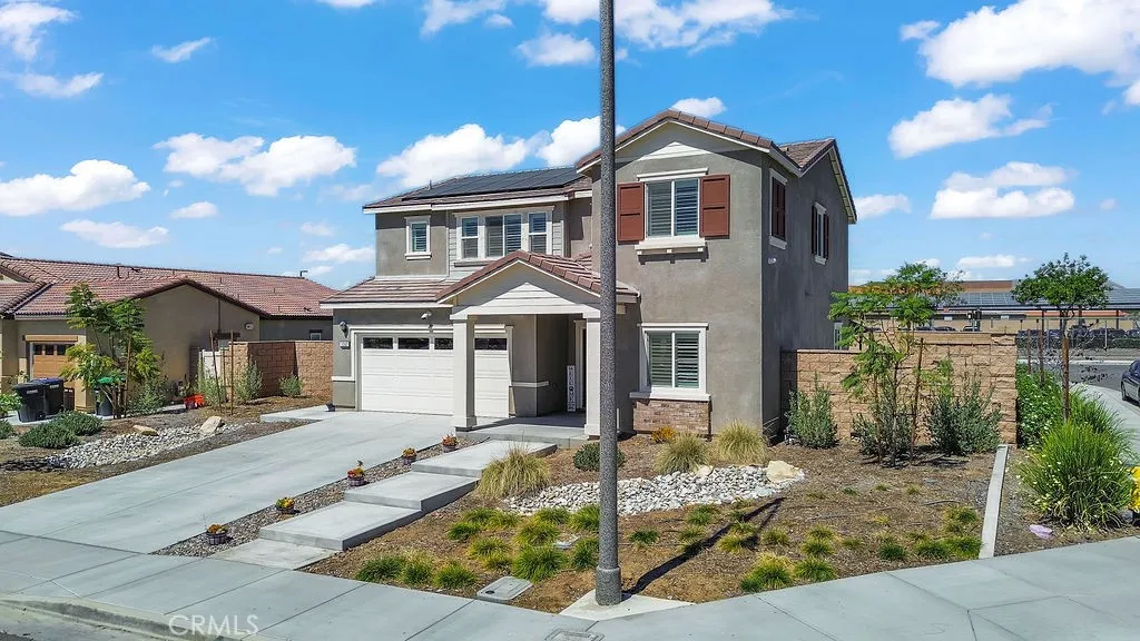 1262 Arcangela St, Perris, CA 92571 photo 3