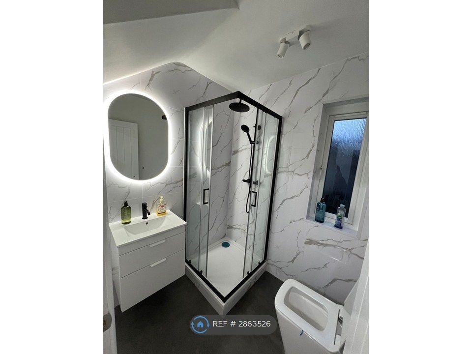 Additional image 7 of 4 bed semi-detached house to rentBowness Avenue, Nottingham NG6