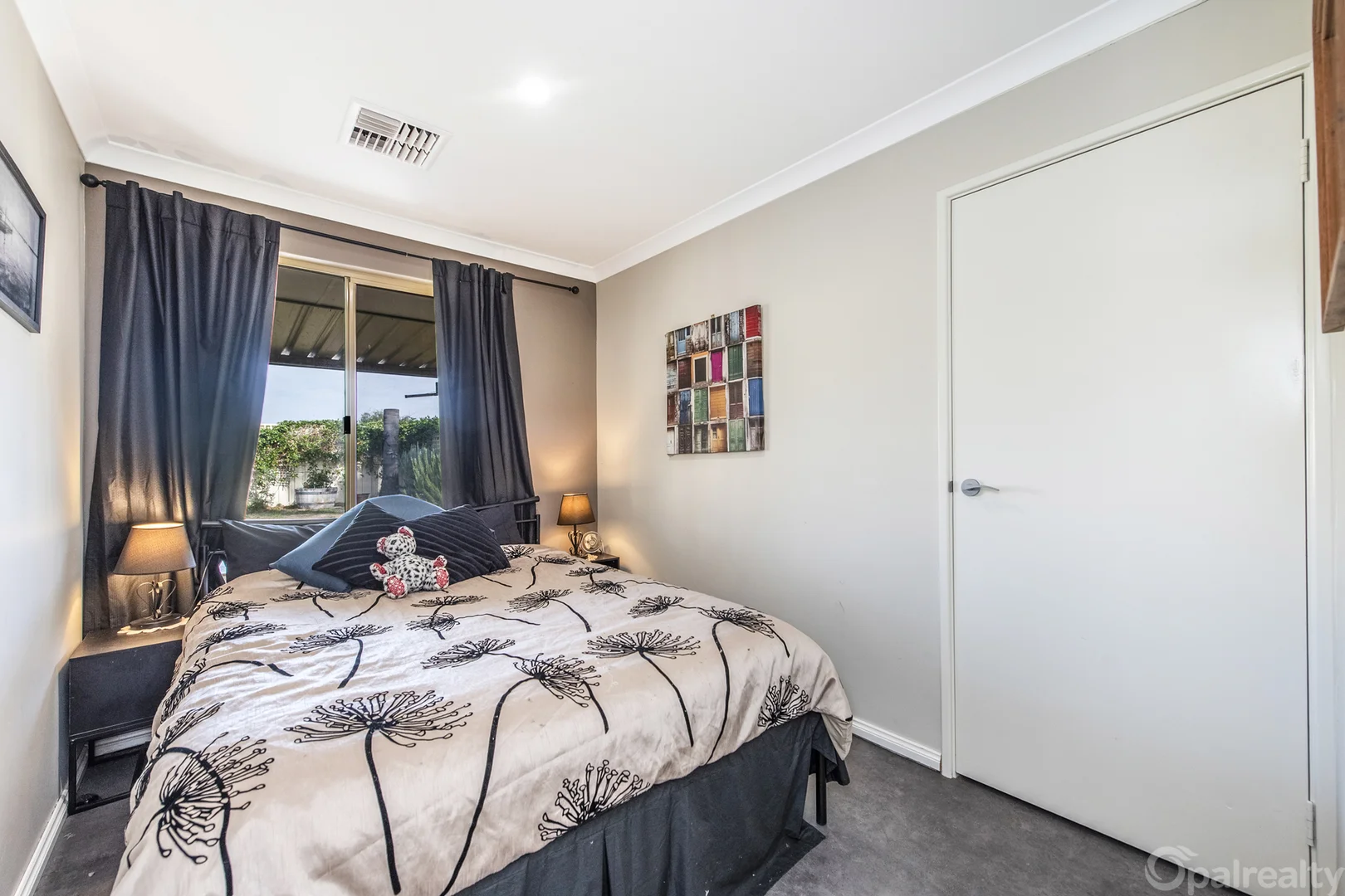 Additional image 18 of 13 Sarah Ann Crescent, Warnbro WA 6169