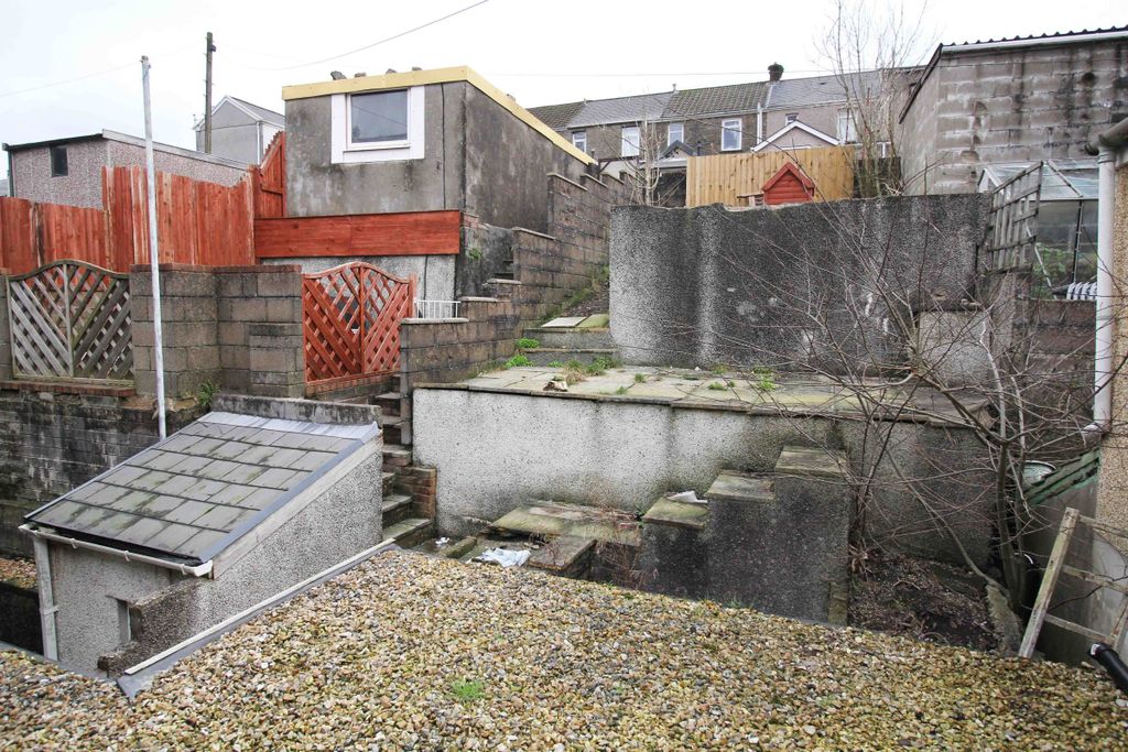 Additional image 3 of 3 bed terraced house to rentOxford Street, Pontycymer, Bridgend CF32