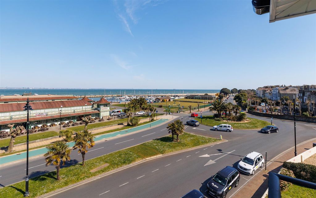 Additional image 17 of 2 bed flat to rentEsplanade, Ryde PO33