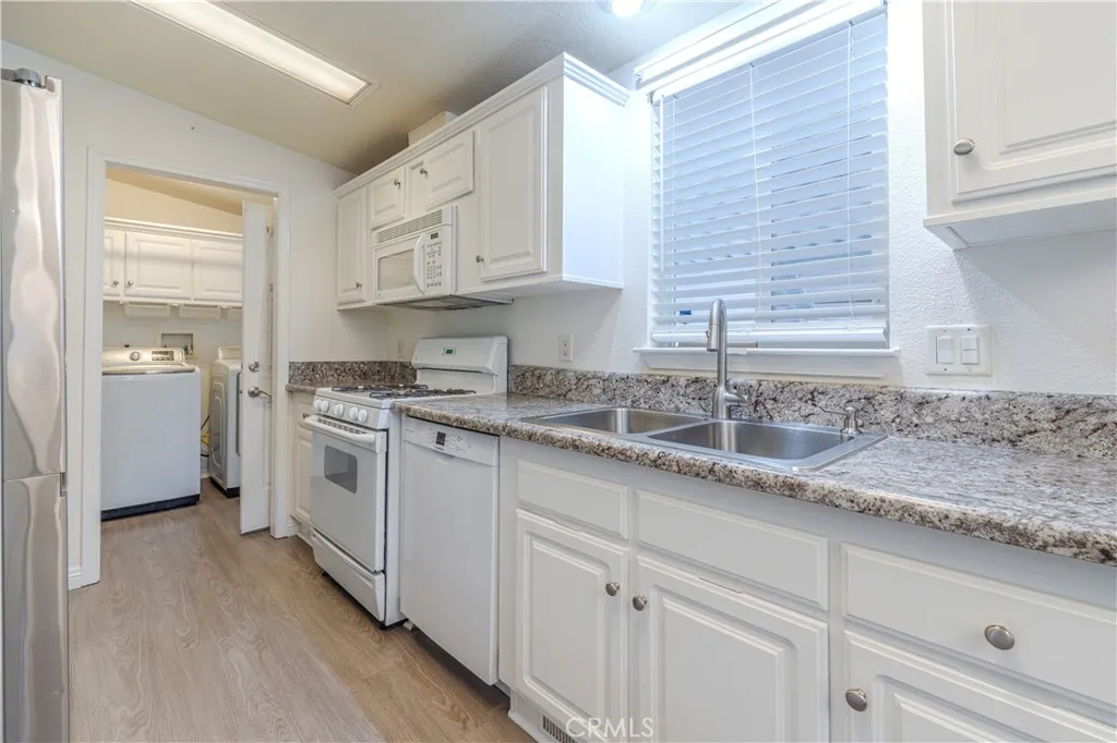 Additional image 59 of 26200 Frampton Avenue Unit 11, Harbor City, CA 90710