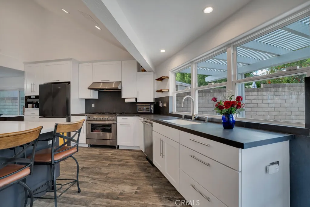 Additional image 13 of 6305 Crebs Ave, Tarzana, CA 91335