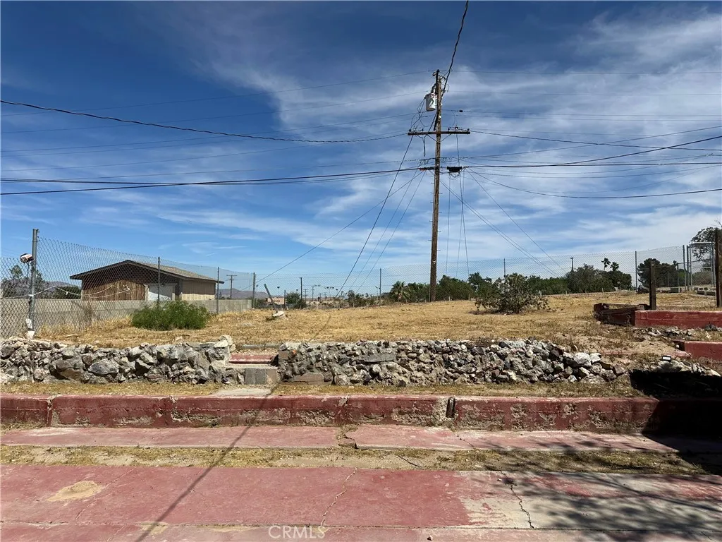 Additional image 28 of 709 Caliente Dr, Barstow, CA 92311