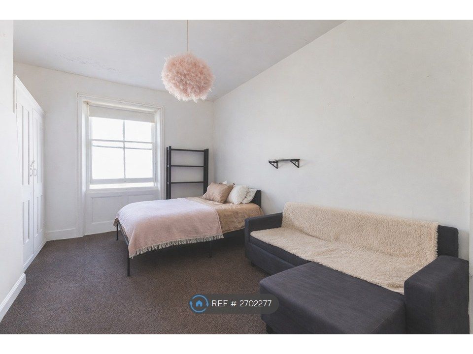 Additional image 2 of 6 bed maisonette to rentBristol Road, Brighton BN2
