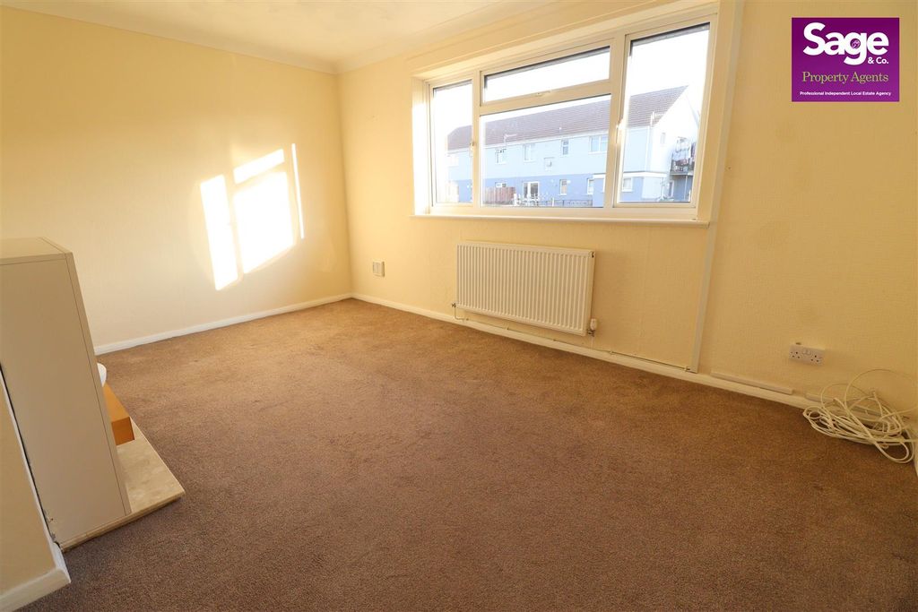 Additional image 2 of 2 bed flat to rentBlodwen Road, New Inn, Pontypool NP4